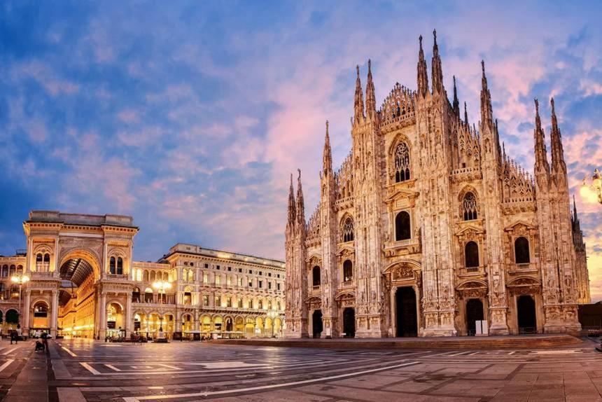 Duomo City Center - Petit Studio Milão Exterior foto